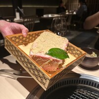 焼肉料理 牛吉日和 - 本日の黄金漬け