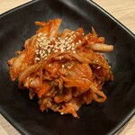 焼肉あきら 神田 - 白菜キムチ