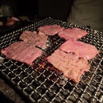 焼肉薩摩ホルモン舗 - 