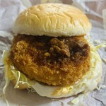 マクドナルド - 料理写真:そしたらコレです
何これ…挽肉10粒位だけどマヂすか?
そりゃ無いぜセニョール
耳かきで盛り付けだとしか思えない
大丈夫ですか、こんなもん提供していて…
笑えずにビックリして固まりました
