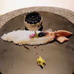 煙や - 越前ズワイガニ刺身とキャビア