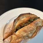 NILS BAKERY - 高菜明太子フランス