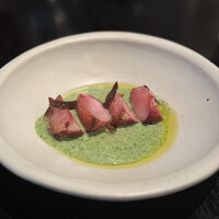 ラ・ボンヌターブル - 