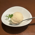 松阪牛炭火焼肉 東海亭 - 