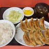 とんとん餃子 華苑飯店