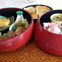 神戸なだ万 - 開けてビックリ玉手箱