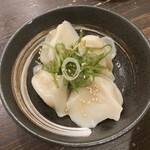 鶏そば カヲル - 水餃子300円　ライス付