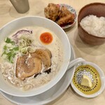 鶏白湯そば 燠 - 
