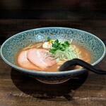 自己流ラーメン綿麺 - 和風とんこつ