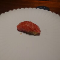 士士 - 