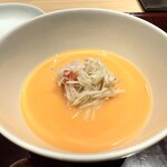 料理屋 稲家 - 【 先付け 】松葉蟹と筋子の茶碗蒸し