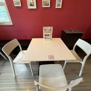 レ・ディ・ローマ・プラス_2