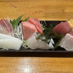 ひとし - 刺身盛り合わせ（2人前）