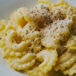 パスタ フレスカ ダンメン - 13_クワトロチーズクリーム