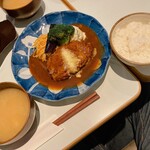 山本のハンバーグ - 自家製ハンバーグセット(1,520円)