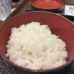 炭火焼和めし処 しんぱち食堂 - ご飯(並) 275円❗️