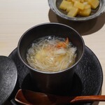 鮨 西崎 - かに湯葉茶碗蒸し