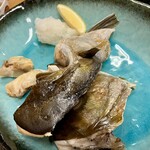 佳鱗亭 - カンパチのアラ焼。お裾分けしてもらいました。