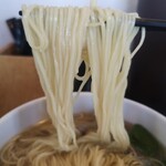 鶏×麦 らら - 北海道産「春よ恋」を使用したストレート細麺！！