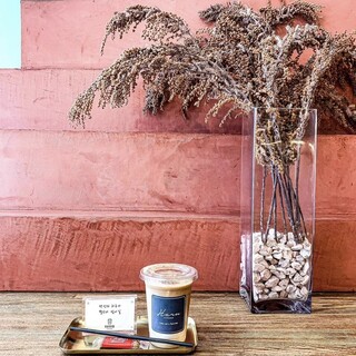 HARU COFFEE & BAR_1