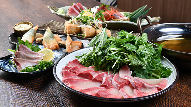 魚ノ旨い店 鱗や （UROKOYA）のご予約 - 大船/居酒屋 | 食べログ