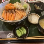 鮭山マス男商店 桜木店 - 