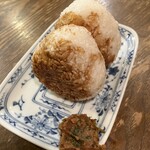 たらふくちゃん - 焼きおにぎり 2個 250円