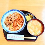 やぶ善 - ■ 牛丼、980円
