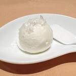 特選近江牛レストラン ティファニー - 雪塩バニラ