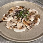 トラットリア セレーナ - マッシュルームのカルパッチョ　550円