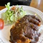 イタリアンカフェ・カプリ - カツカレーのアップ