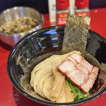寝飯 - 