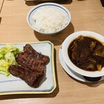 牛たん料理 閣 三越前店 - 