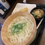 丸亀製麺 足立鹿浜店 - 釜揚げうどん❣️