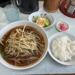 ベトコンラーメン - 料理写真: