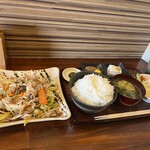 ゆう凪 - 肉野菜炒め定食