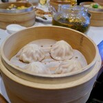 貍小籠點心專門店 - 鮮肉小籠包　135元（小籠包　約675円）