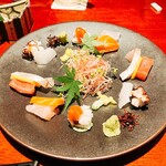 331947025 - お造り