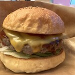 NiKi★DINER - 【2025.12.３(水)】Niki★チーズバーガー（単品）1,730円