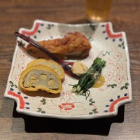 馬刺しと焼き鳥 グルマン三年坂 - 