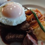 カルネジーオ ウエスト - 