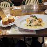 サムシング・トレ - 