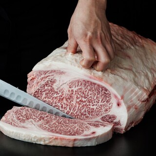 贅沢な味わいを存分に楽しめるプレミアムコースをご用意。