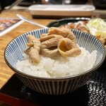 北新地やまがた屋 - 豚もつ煮込み オンザライス♡
