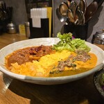 SPICY CURRY 魯珈 - 