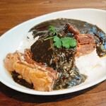チーナテリア ハナヤ - 台湾角煮カレー角煮増し