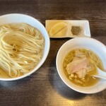 麺双 架論 - 料理写真:鶏と浅利の昆布水つけ麺（300g）1250円