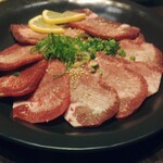 アリラン飯店 - 