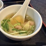 華空間 - ワンタンスープ