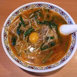 ニラそば：９００円（税込）【２０２５年１１月撮影】